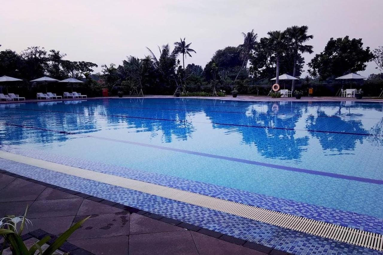 Barata Hotel Near Bandara Soekarno Hatta Тангеранг Екстериор снимка