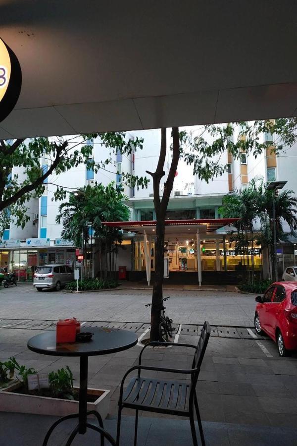 Barata Hotel Near Bandara Soekarno Hatta Тангеранг Екстериор снимка