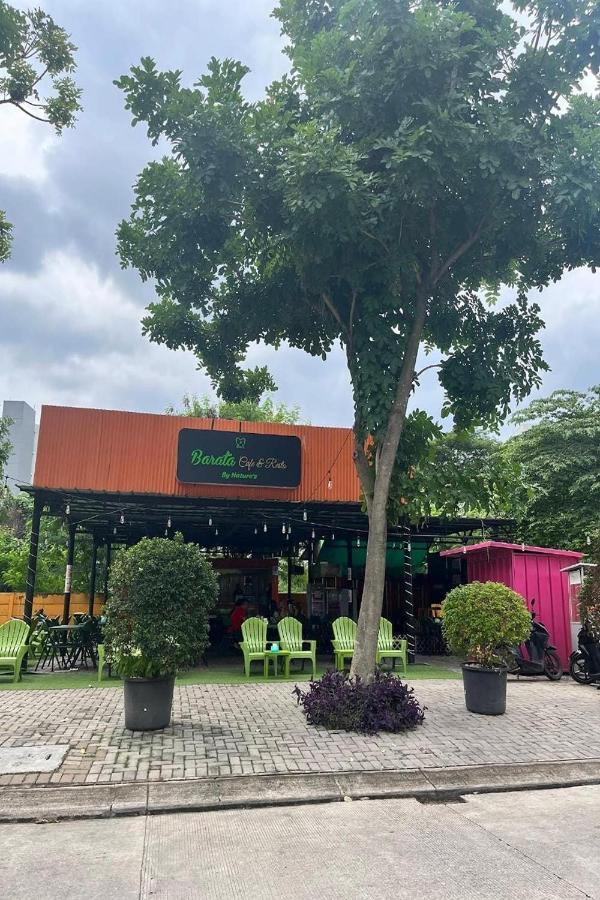 Barata Hotel Near Bandara Soekarno Hatta Тангеранг Екстериор снимка